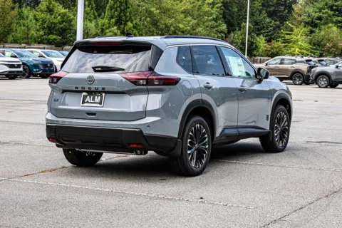 More photos of 2026 Nissan Rogue Dark Armor at ALM Nissan Newnan, GA