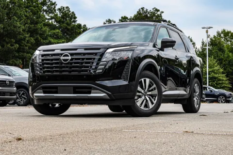 Photos of 2026 Nissan Pathfinder SL for sale in Newnan, GA at ALM Nissan Newnan