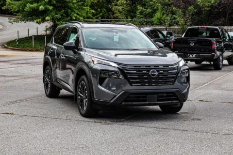 More photos of 2026 Nissan Rogue Dark Armor at ALM Nissan Newnan, GA
