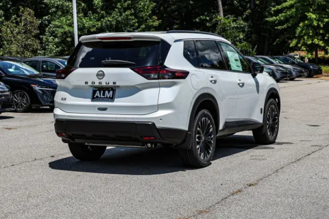 More photos of 2026 Nissan Rogue Dark Armor at ALM Nissan Newnan, GA