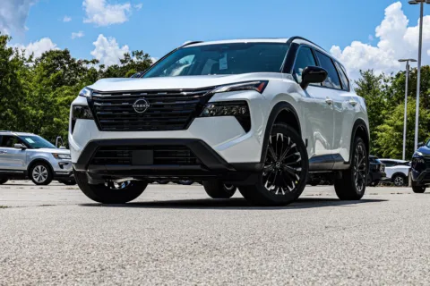 Photos of 2026 Nissan Rogue Dark Armor for sale in Newnan, GA at ALM Nissan Newnan