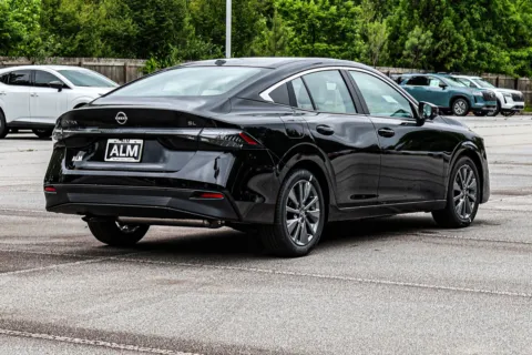 More photos of 2026 Nissan Sentra SL at ALM Nissan Newnan, GA