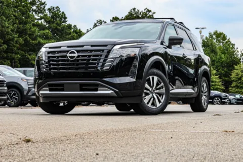 Photos of 2026 Nissan Pathfinder SL for sale in Newnan, GA at ALM Nissan Newnan