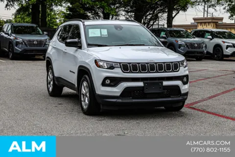 More photos of 2025 Jeep Compass Latitude at ALM Nissan Newnan, GA