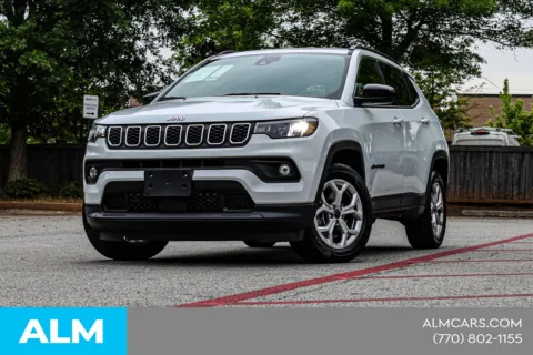 Photos of 2025 Jeep Compass Latitude for sale in Newnan, GA at ALM Nissan Newnan