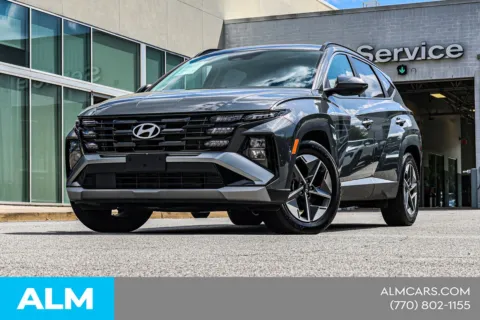 Photos of 2025 Hyundai Tucson SEL for sale in Newnan, GA at ALM Nissan Newnan
