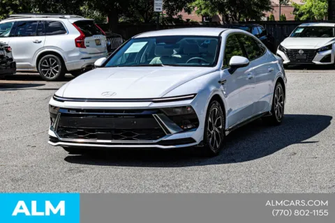 Another view of 2025 Hyundai Sonata SEL for sale in Newnan, GA at ALM Nissan Newnan