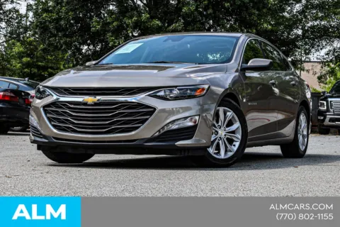 Photos of 2024 Chevrolet Malibu LT for sale in Newnan, GA at ALM Nissan Newnan