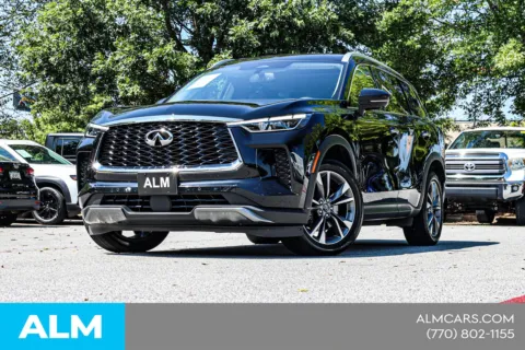 Photos of 2022 INFINITI QX60 LUXE for sale in Newnan, GA at ALM Nissan Newnan