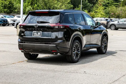 More photos of 2026 Nissan Rogue Dark Armor at ALM Nissan Newnan, GA