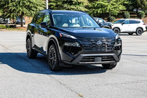 More photos of 2026 Nissan Rogue Dark Armor w/ Lifetime Powertrain Warranty at ALM Nissan Newnan, GA