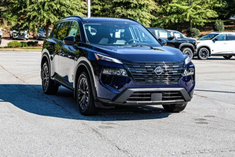 More photos of 2026 Nissan Rogue Dark Armor w/ Lifetime Powertrain Warranty at ALM Nissan Newnan, GA