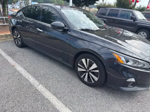 Another view of 2019 Nissan Altima 2.5 SL - CALL 770-254-3800 for sale in Newnan, GA at ALM Nissan Newnan