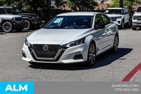 Another view of 2022 Nissan Altima 2.5 SR - CALL 770-254-3800 for sale in Newnan, GA at ALM Nissan Newnan