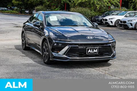 More photos of 2025 Hyundai Sonata SEL at ALM Nissan Newnan, GA