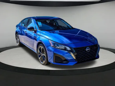 More photos of 2025 Nissan Altima 2.5 SR at ALM Nissan Newnan, GA