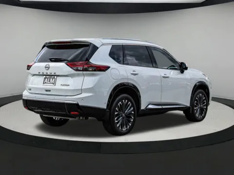More photos of 2025 Nissan Rogue Platinum at ALM Nissan Newnan, GA