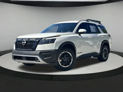 White 2025 Nissan Pathfinder Rock Creek for sale in Newnan, GA