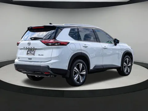 More photos of 2025 Nissan Rogue SL at ALM Nissan Newnan, GA