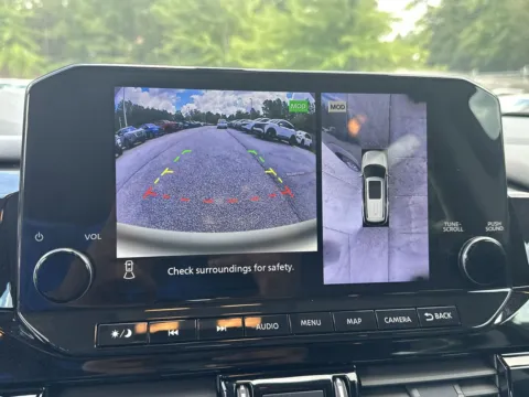 More photos of 2025 Nissan Pathfinder SL at ALM Nissan Newnan, GA