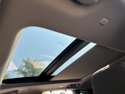 More photos of 2025 Nissan Murano Platinum at ALM Nissan Newnan, GA