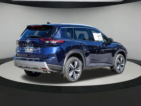 More photos of 2025 Nissan Rogue SL at ALM Nissan Newnan, GA