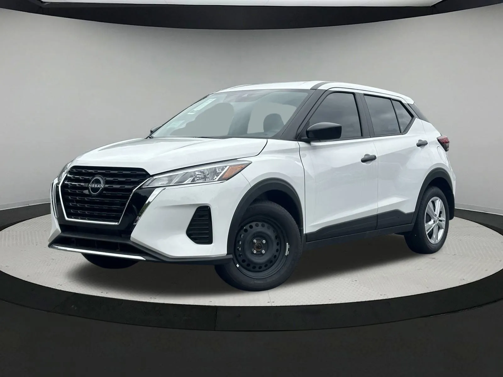 2025 Nissan KICKS PLAY Base