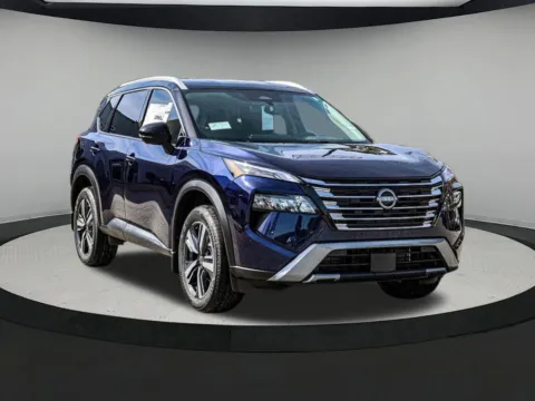 More photos of 2025 Nissan Rogue SL at ALM Nissan Newnan, GA