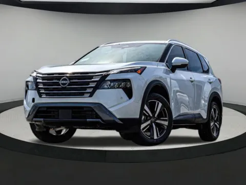 Photos of 2025 Nissan Rogue SL for sale in Newnan, GA at ALM Nissan Newnan