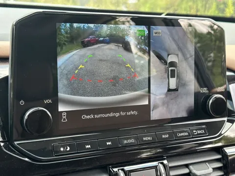 More photos of 2025 Nissan Pathfinder Platinum at ALM Nissan Newnan, GA