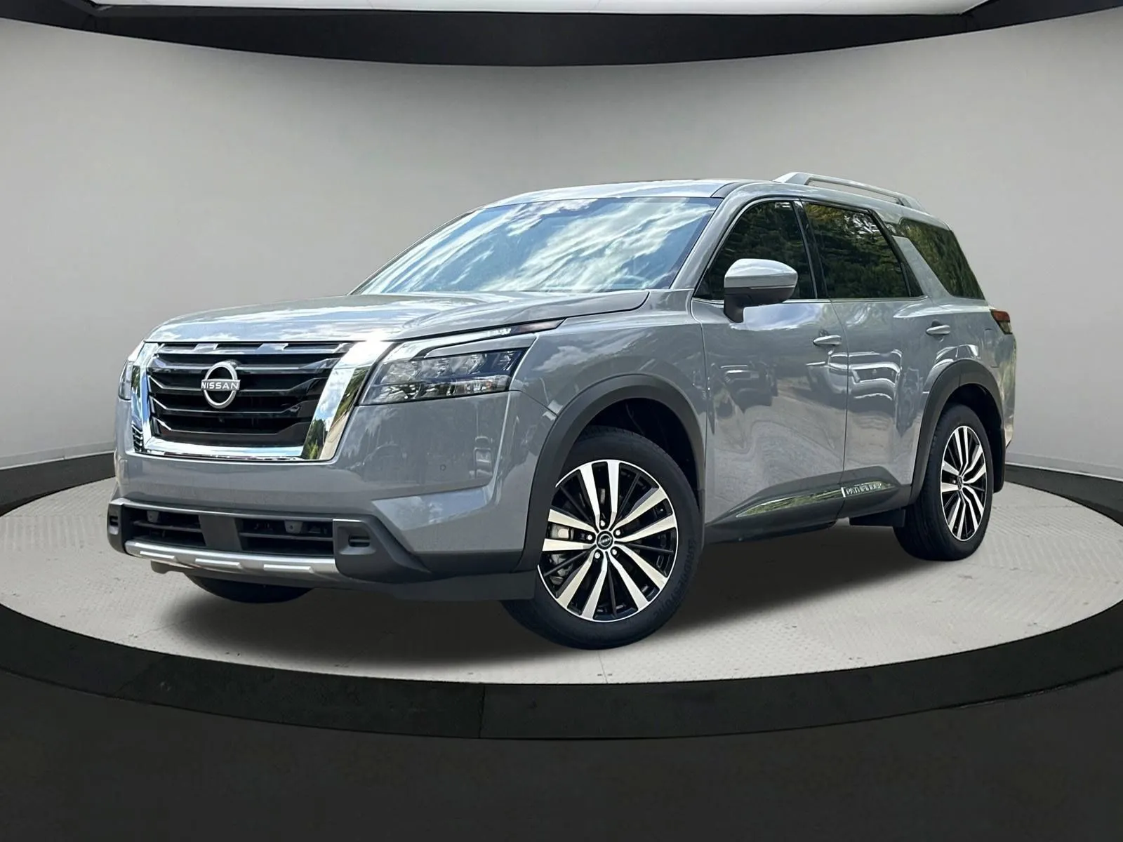 Gray 2025 Nissan Pathfinder Platinum for sale in Newnan, GA