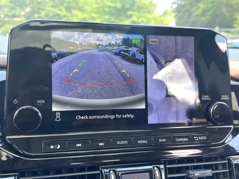 More photos of 2025 Nissan Pathfinder Platinum at ALM Nissan Newnan, GA