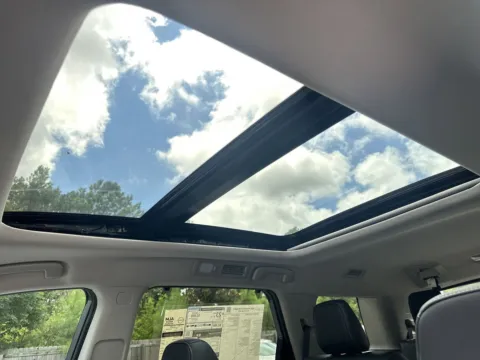 More photos of 2025 Nissan Pathfinder Platinum at ALM Nissan Newnan, GA