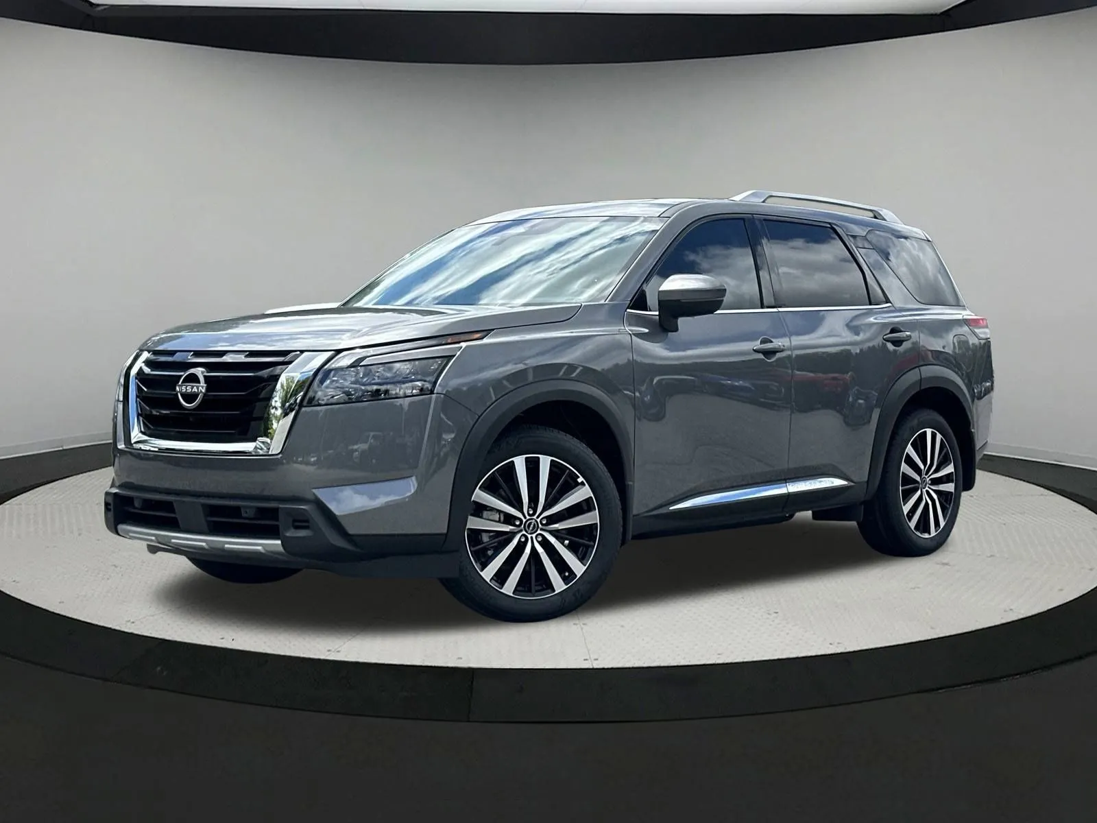 Gray 2025 Nissan Pathfinder Platinum for sale in Newnan, GA