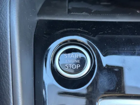 More photos of 2025 Nissan Versa 1.6 SR at ALM Nissan Newnan, GA