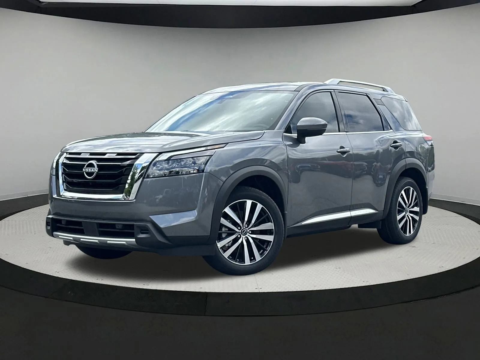Gray 2025 Nissan Pathfinder Platinum for sale in Newnan, GA