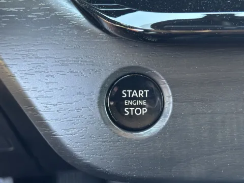 More photos of 2025 Nissan Murano SV at ALM Nissan Newnan, GA
