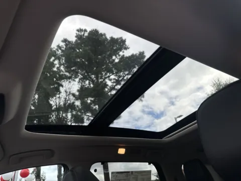 More photos of 2025 Nissan Pathfinder Platinum at ALM Nissan Newnan, GA