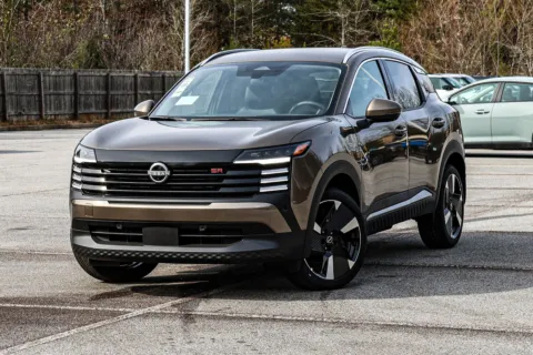 Brown 2025 Nissan Kicks SR for sale in Newnan, GA