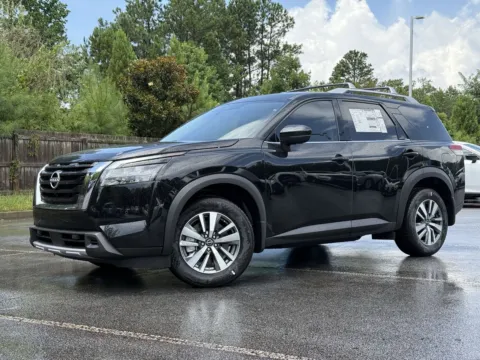 Black 2025 Nissan Pathfinder SL for sale in Newnan, GA