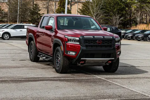 More photos of 2025 Nissan Frontier PRO-4X at ALM Nissan Newnan, GA