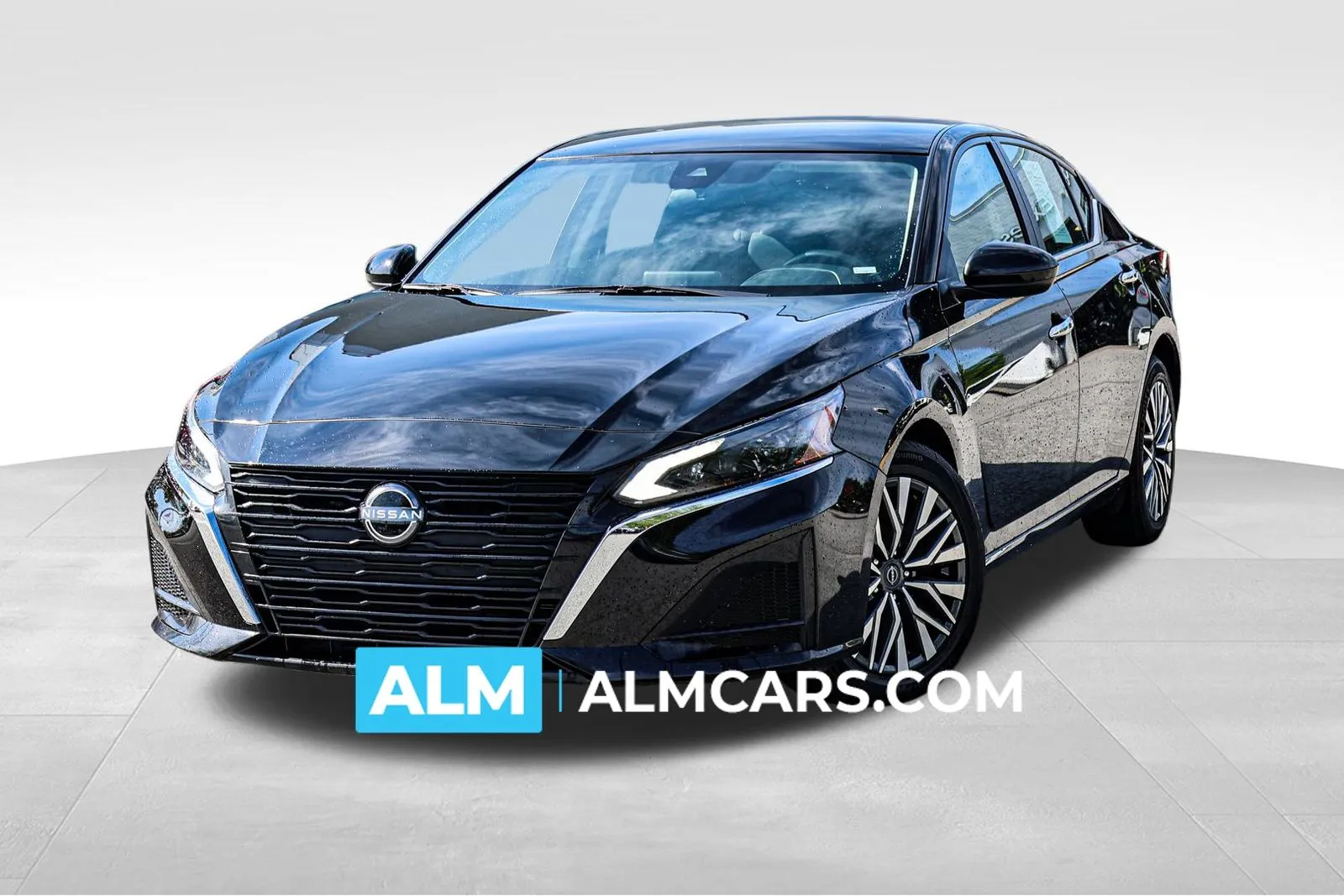 Black 2023 Nissan Altima 2.5 SV for sale in Newnan, GA