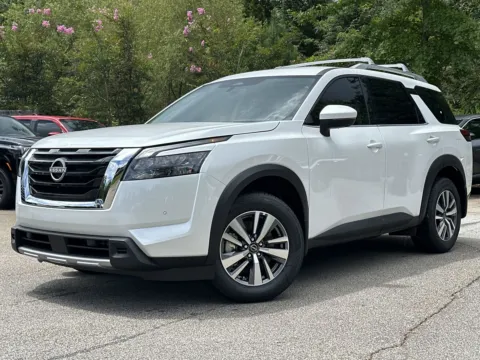 White 2025 Nissan Pathfinder SL for sale in Newnan, GA