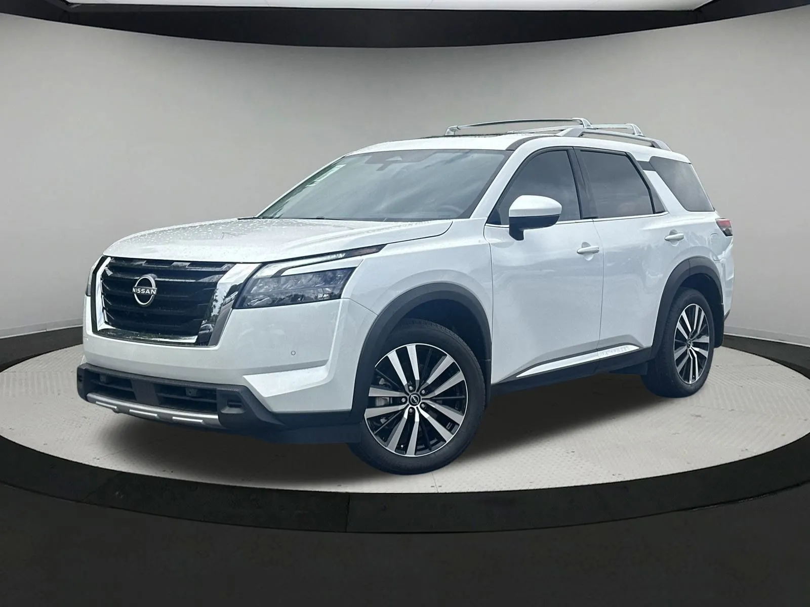 White 2025 Nissan Pathfinder Platinum for sale in Newnan, GA