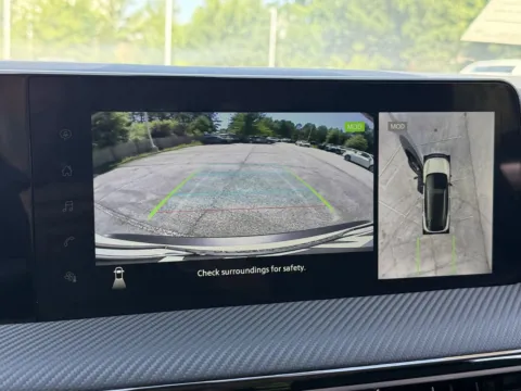More photos of 2025 Nissan Kicks SR at ALM Nissan Newnan, GA