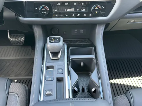More photos of 2025 Nissan Pathfinder SL at ALM Nissan Newnan, GA