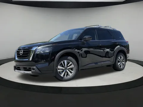 Black 2025 Nissan Pathfinder SL for sale in Newnan, GA