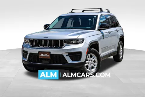 Silver 2022 Jeep Grand Cherokee Laredo for sale in Newnan, GA