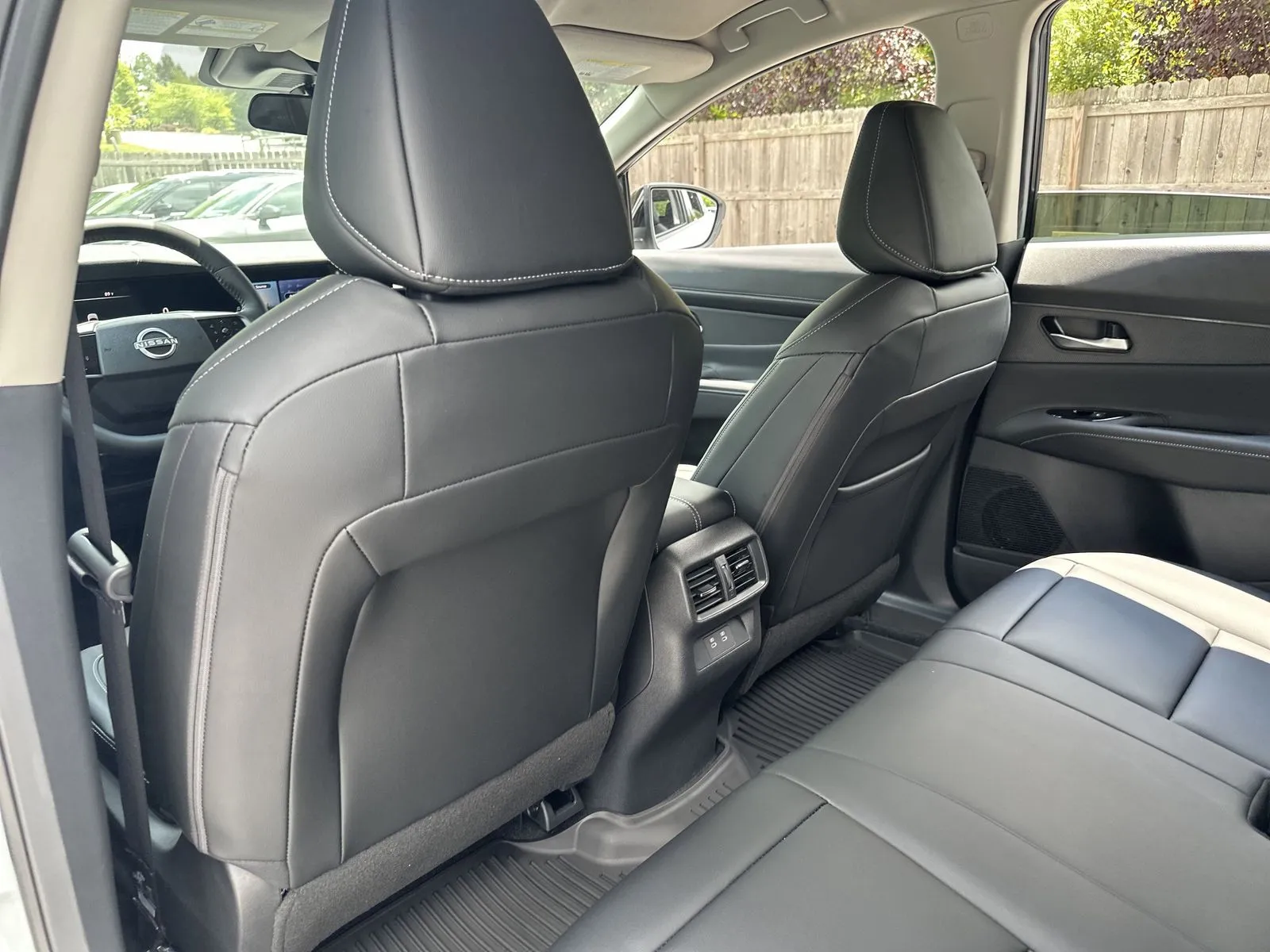 2025 Nissan Murano SV - Photo 21