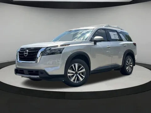 Silver 2025 Nissan Pathfinder SL for sale in Newnan, GA